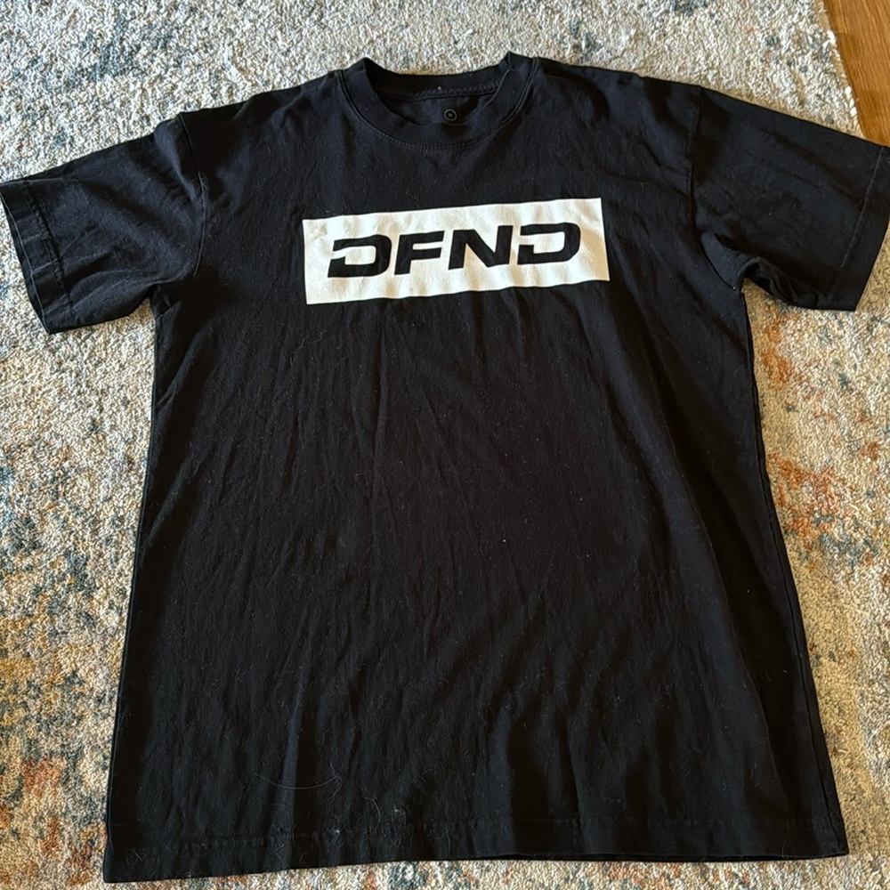 DFND men’s tshirt
